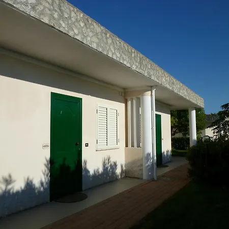 Отель Villaggio Belmonte 4*