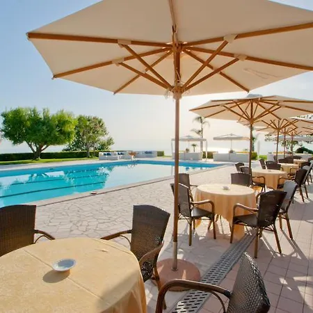 Villaggio Belmonte Hotel 4*