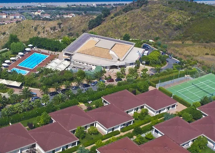 Villaggio Belmonte Hotel 4*